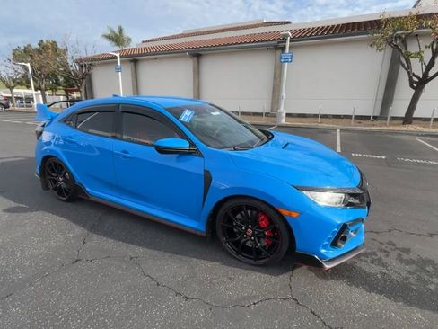 Certified 2021 Honda Civic Type R image 2