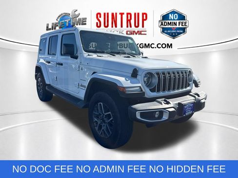 Used 2024 Jeep Wrangler Unlimited Sahara AWD/4WD image 17