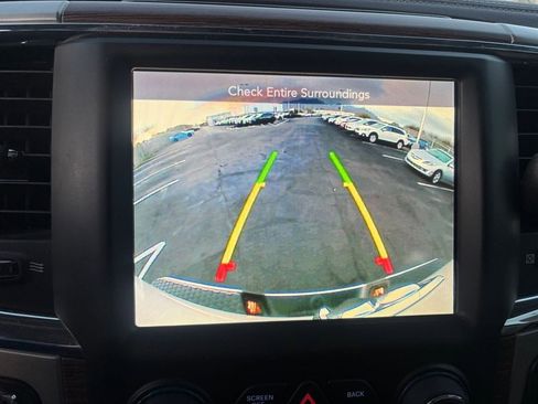 Used 2017 RAM 1500 Laramie w/ Convenience Group image 9