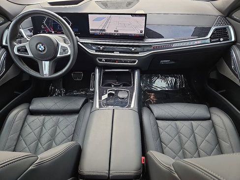 Used 2026 BMW X6 xDrive40i AWD/4WD image 17