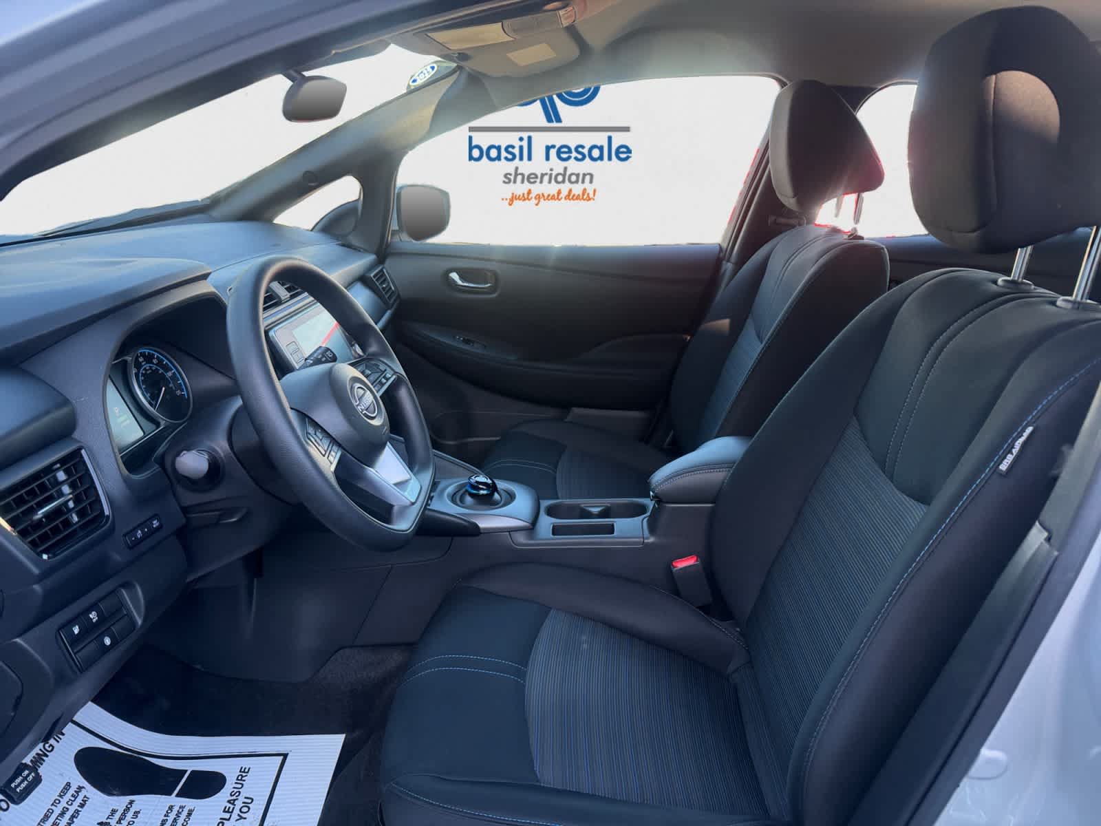Used 2018 Nissan Leaf S w/ S Charge Package FWD image 11