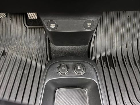 Used 2022 Kia EV6 Wind w/ Wind Technology Package image 23