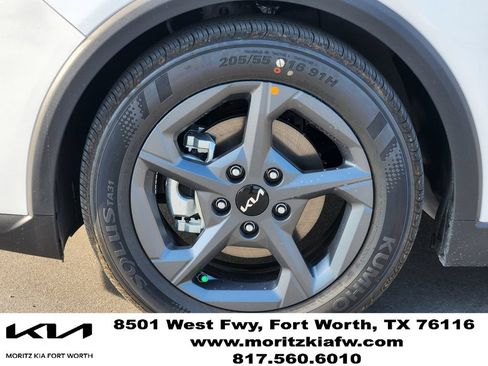 New 2026 Kia K4 FWD image 7