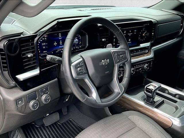 Used 2024 Chevrolet Silverado 1500 RST RWD image 14