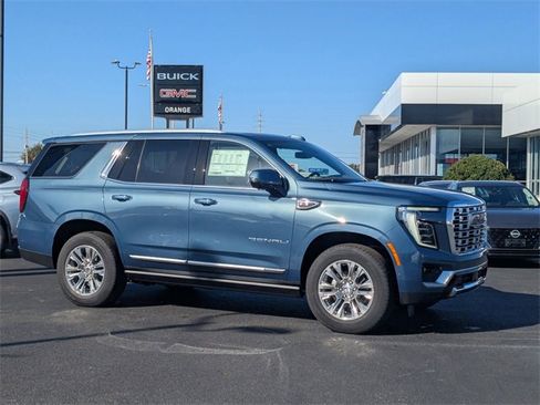 New 2026 GMC Yukon Denali w/ Sun & Power Step Package image 2