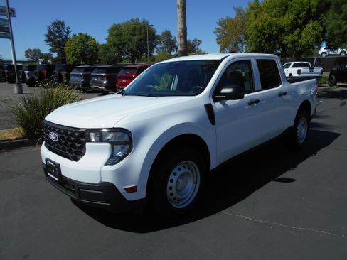 New 2026 Ford Maverick XL AWD/4WD image 1
