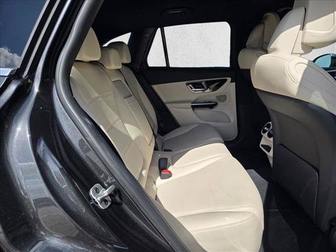 Certified 2026 Mercedes-Benz GLC 300 image 19