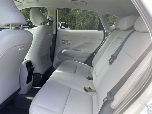 New 2026 Hyundai Kona SEL Premium image 10