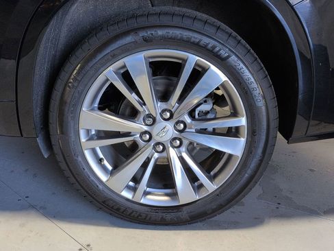 Used 2023 Cadillac XT6 Premium Luxury AWD/4WD image 17