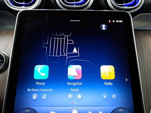 New 2026 Mercedes-Benz GLC 300 image 23