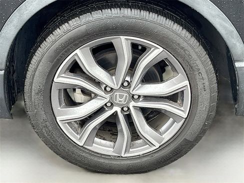 Used 2020 Honda CR-V Touring image 32
