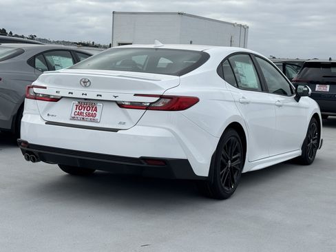 New 2026 Toyota Camry SE FWD image 13