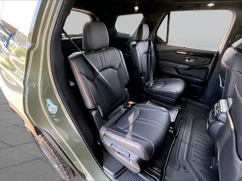 Used 2026 Honda Pilot TrailSport image 20