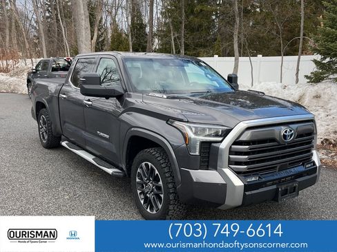 Used 2022 Toyota Tundra Limited image 1