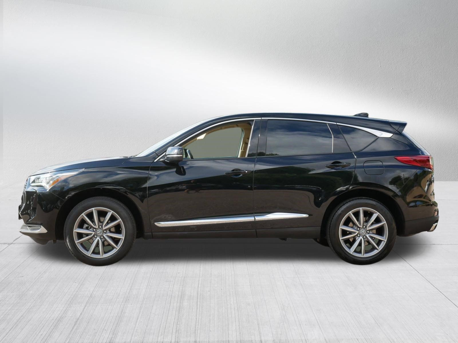 Used 2024 Acura RDX w/ Technology Package AWD/4WD image 4