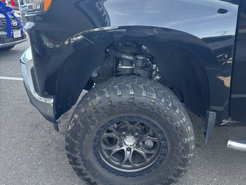 Used 2020 Chevrolet Silverado 1500 LT w/ All-Star Edition image 17