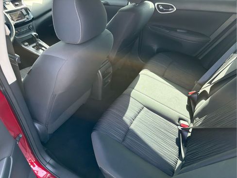 Used 2017 Nissan Sentra SV FWD image 32