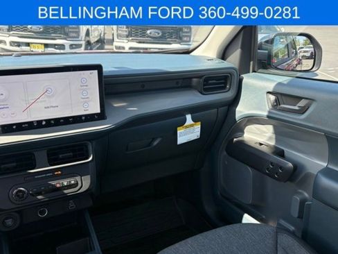 New 2025 Ford Maverick XLT w/ XLT Luxury Package image 24