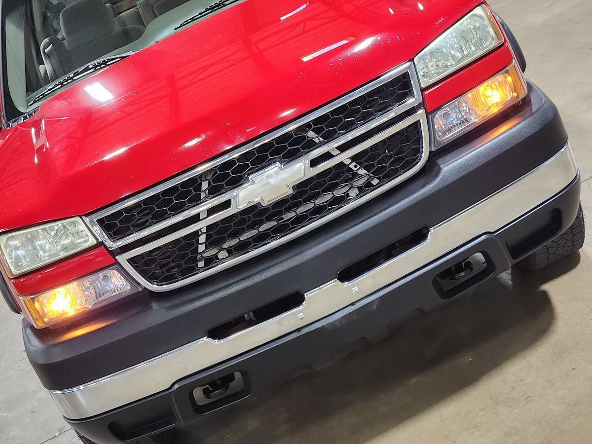 Used 2007 Chevrolet Silverado 3500 LT w/ Heavy-Duty Power Package AWD/4WD image 19