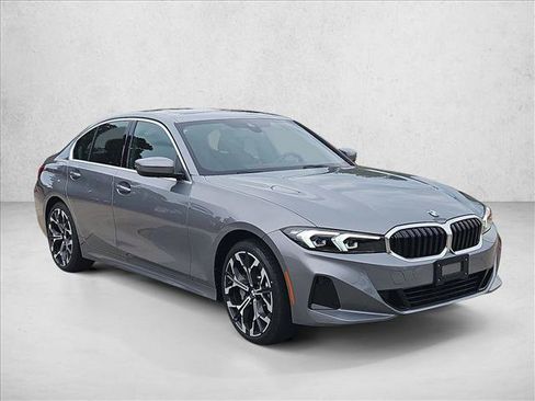 Used 2026 BMW 330i Sedan w/ Convenience Package RWD image 7