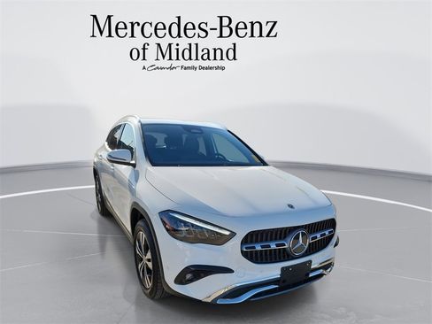 Used 2025 Mercedes-Benz GLA 250 GLA 250 image 1