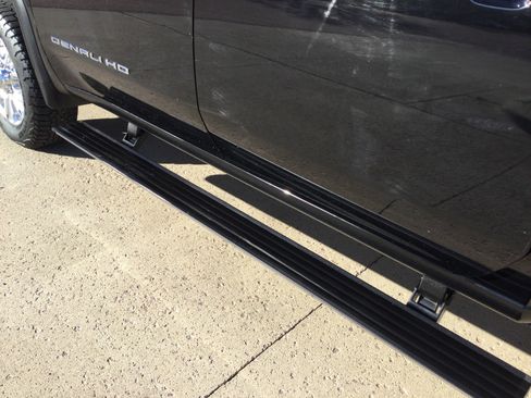 Used 2021 GMC Sierra 3500 Denali w/ Denali Ultimate Package image 7