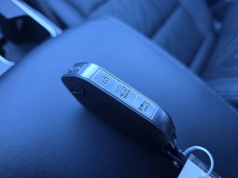 Used 2025 Kia Telluride EX X-Line image 35