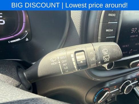 Used 2024 Kia Soul LX w/ Option Group 015 FWD image 34