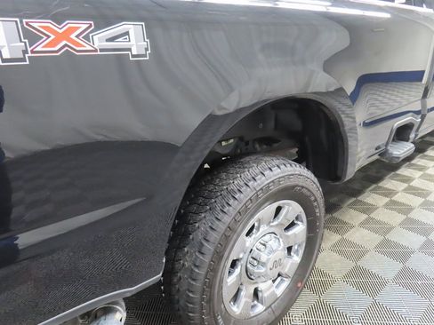 Used 2024 Ford F350 King Ranch w/ Chrome Package image 33