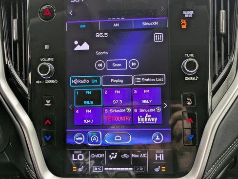 Used 2021 Subaru Legacy Premium image 21