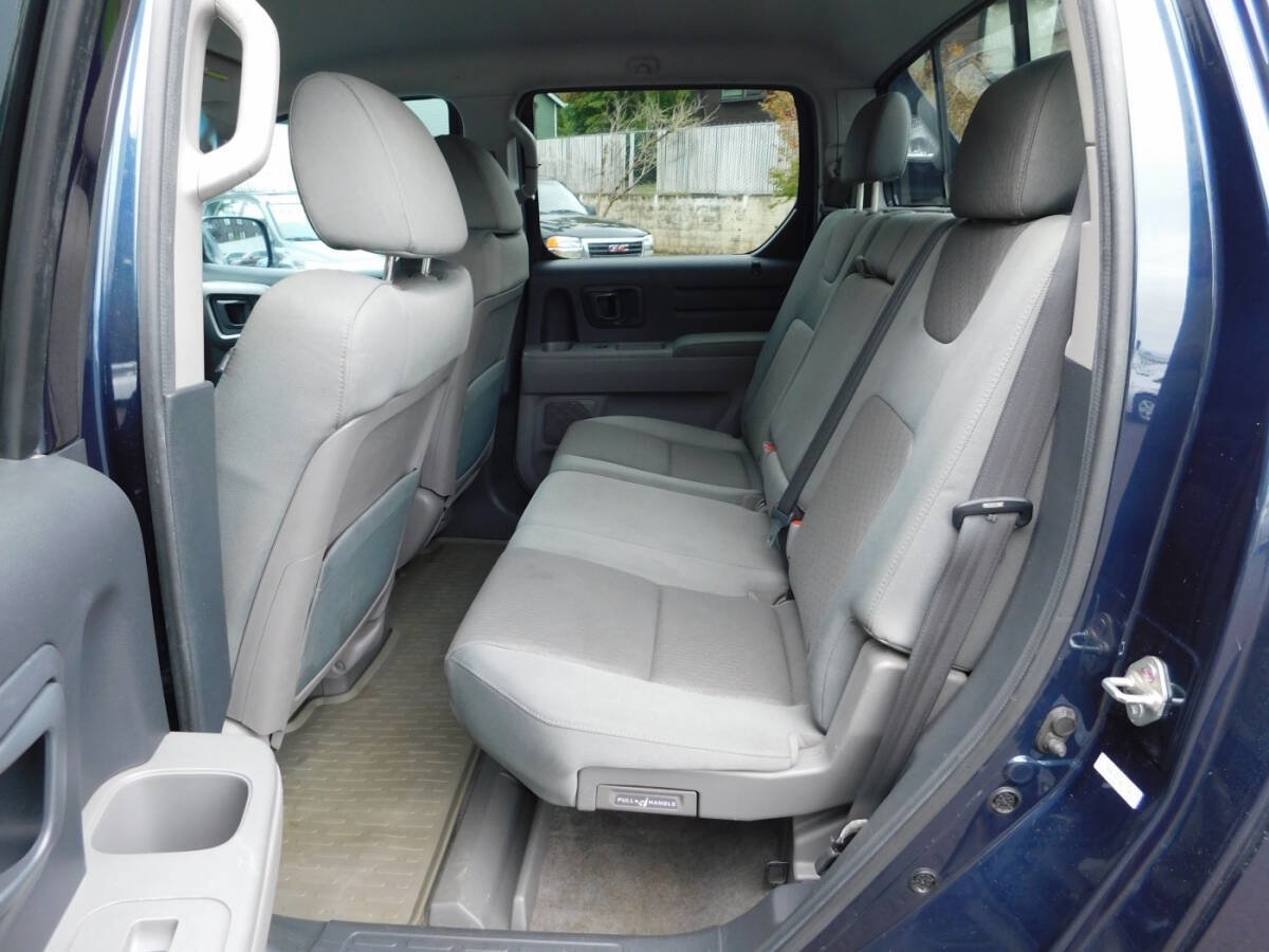 Used 2010 Honda Ridgeline RTS image 6