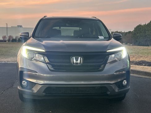 Certified 2022 Honda Pilot Special Edition image 3