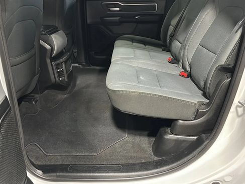 Used 2020 RAM 1500 Big Horn AWD/4WD image 11