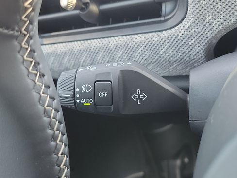 Used 2025 MINI Cooper S FWD image 24