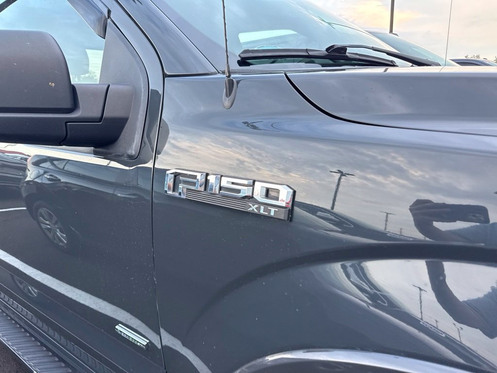 Used 2016 Ford F150 XLT w/ Equipment Group 302A Luxury AWD/4WD image 13