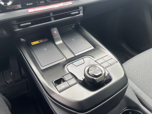 New 2026 Toyota bZ XLE Plus image 19