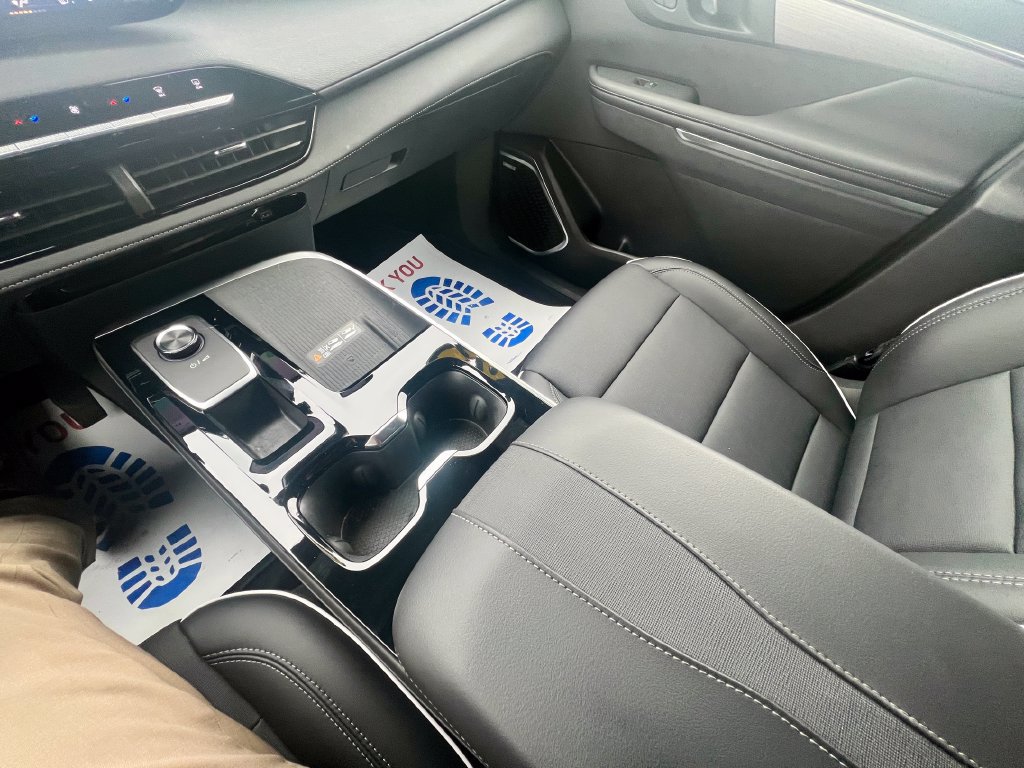 Used 2025 Buick Enclave Preferred w/ Power Package FWD image 32