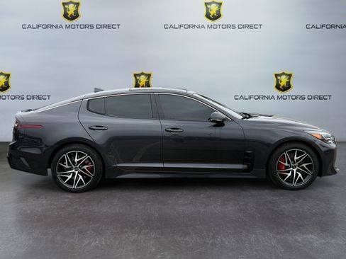 Used 2023 Kia Stinger GT-Line w/ Sun & Sound Package RWD image 6