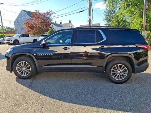 Used 2023 Chevrolet Traverse LT AWD/4WD image 4