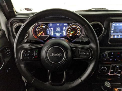 Used 2018 Jeep Wrangler Unlimited Sport S AWD/4WD image 10