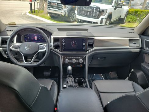 Used 2023 Volkswagen Atlas SE FWD image 18