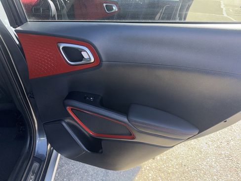 Certified 2024 Kia Soul GT-Line w/ Option Group 020 image 16