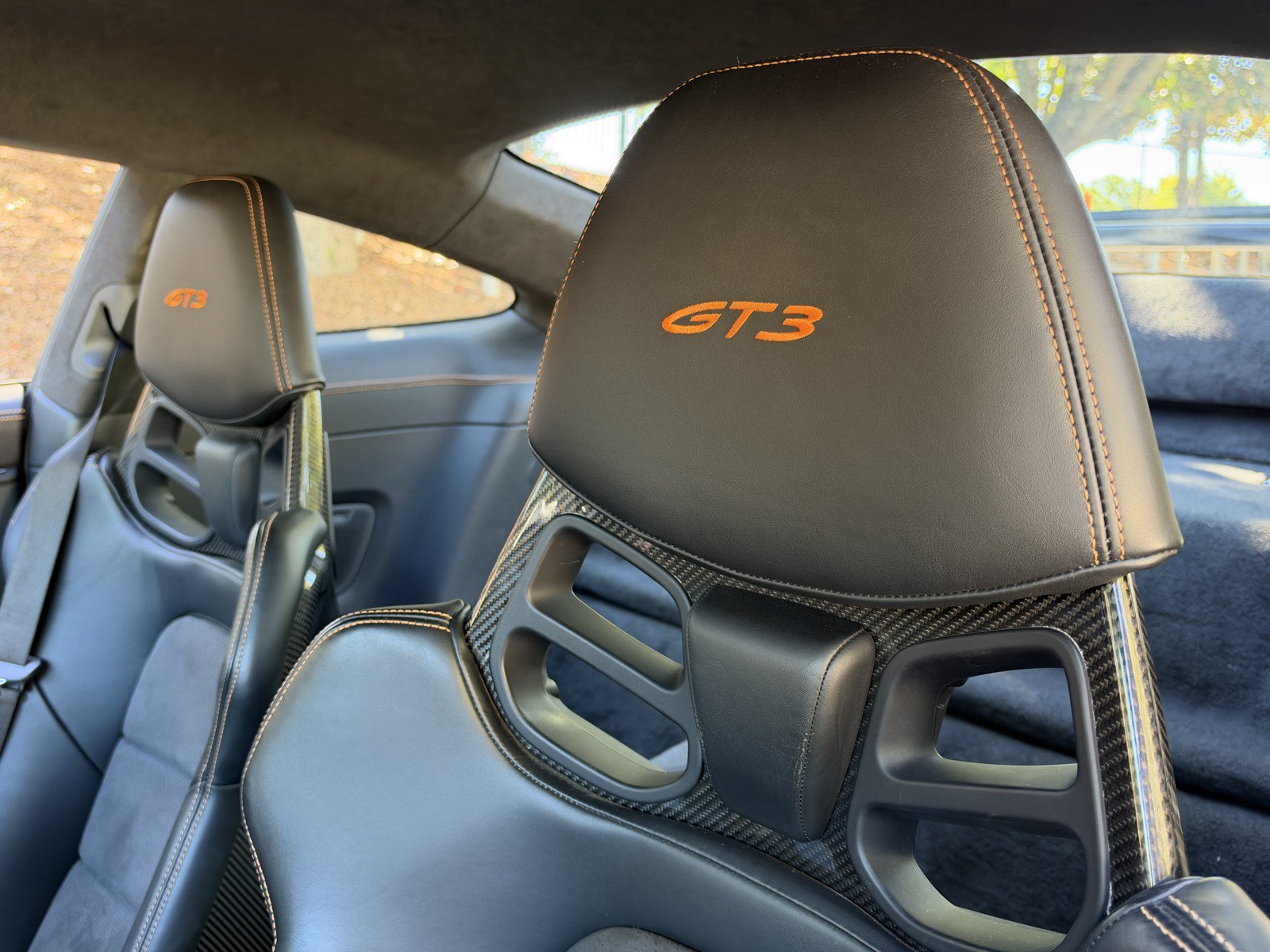 Used 2022 Porsche 911 GT3 RWD image 35
