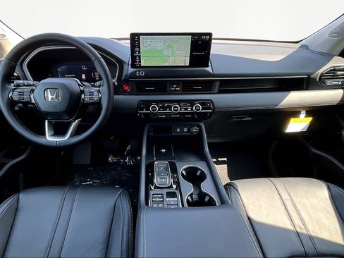 New 2026 Honda Pilot image 10