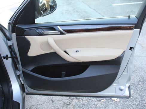 Used 2017 BMW X3 sDrive28i image 21