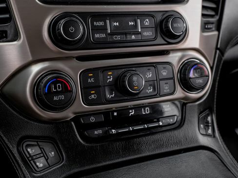 Used 2017 GMC Yukon Denali image 21