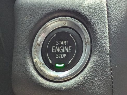 Used 2021 Chevrolet Tahoe RST AWD/4WD image 34