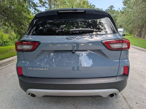 Used 2025 Ford Escape Platinum AWD/4WD image 7