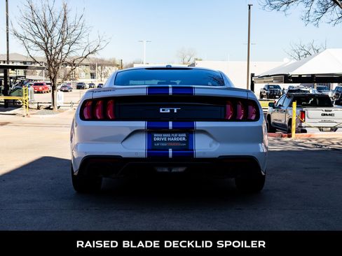Used 2019 Ford Mustang GT w/ Equipment Group 301A image 7