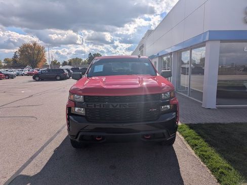 Used 2019 Chevrolet Silverado 1500 Custom Trail Boss w/ Custom Convenience Package image 2
